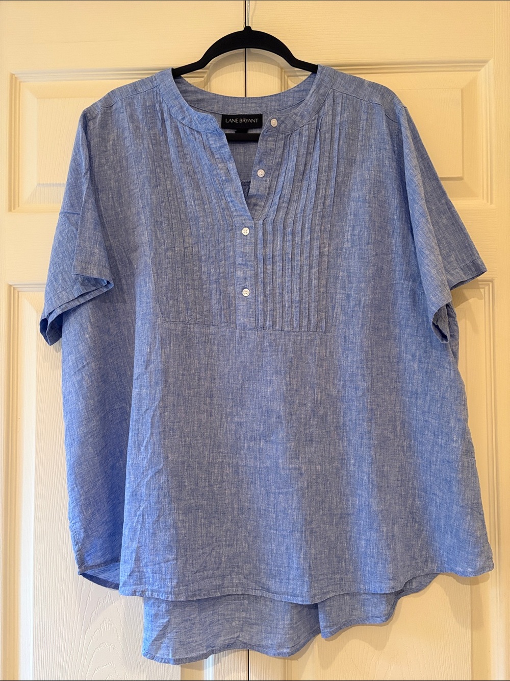 Lane Bryant Light Blue Pintuck Button-Front Casual Shirt 18/20